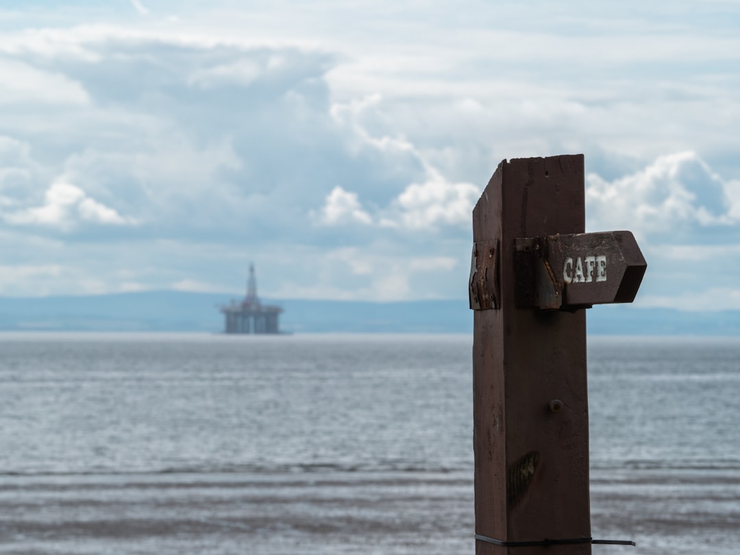 Photo Oil rig